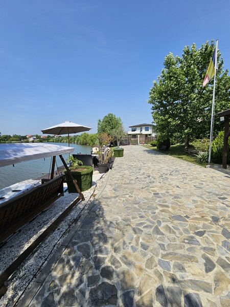 Corbeanca, de vanzare vila superba,